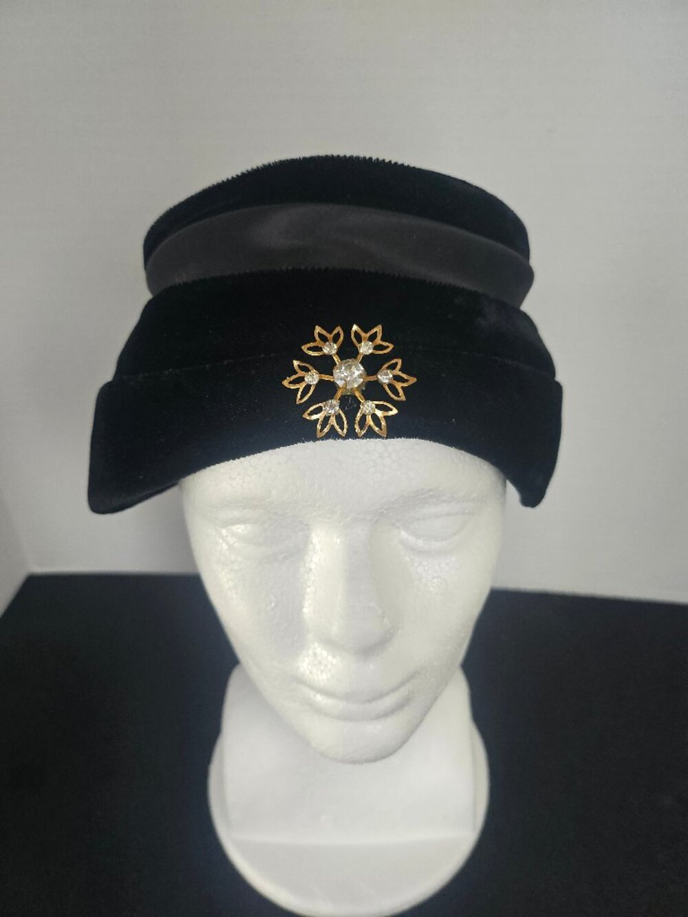 Vintage 1950s, 1960s Black Velvet Bucket Hat Satin Ribbon Gold Tone Snowflake